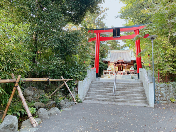 神奈川　白笹稲荷神社